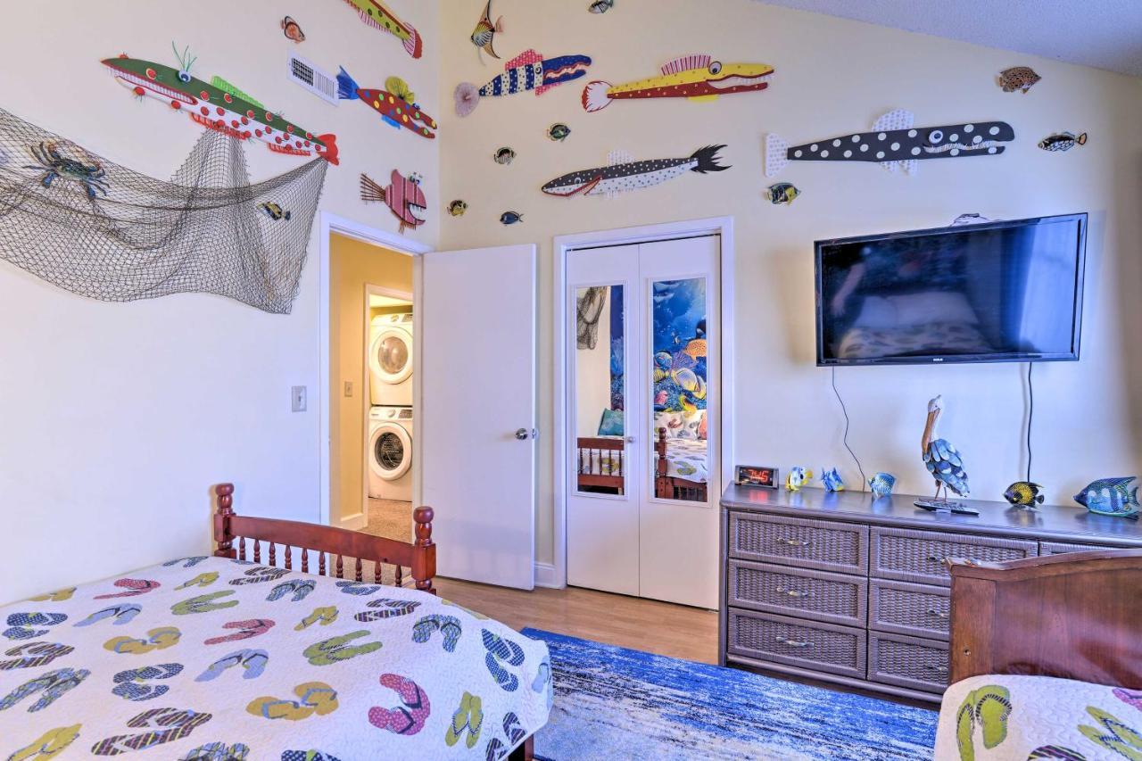 Family-Friendly Beach Condo 1 Block To Shore! Миртъл Бийч Екстериор снимка